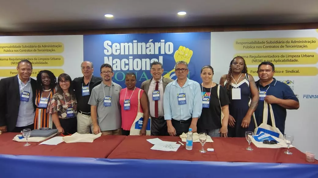 Fevasc marca presença no Seminário Nacional da CONASCON em Foz do Iguaçu Fevasc marca presença no Seminário Nacional da CONASCON em Foz do Iguaçu